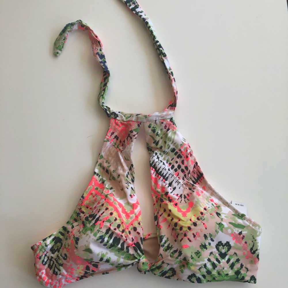 Aerie large bikini top NWT